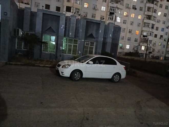 Kia Rio 2011, 255,000 km - 1.4 l - Sumqayıt