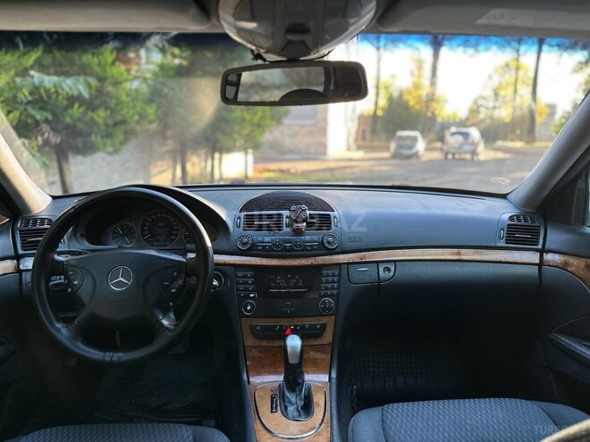 Mercedes E 270 2002, 450,000 km - 2.7 л - Bakı