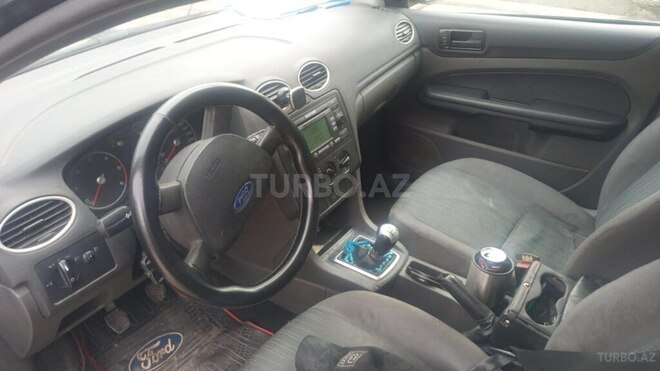 Ford Focus 2005, 225,000 km - 1.6 l - Gəncə