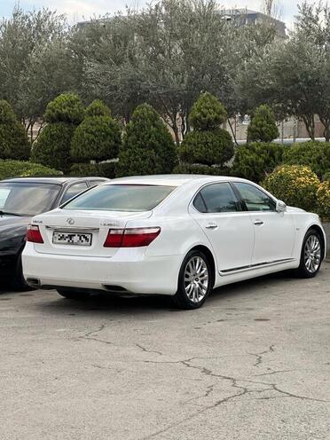 Lexus LS 460 2007, 117,000 km - 4.6 l - Füzuli