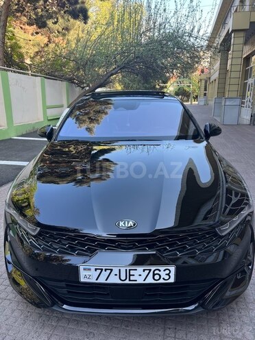 Kia K5-3