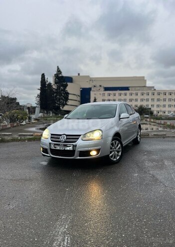 Volkswagen Jetta-6
