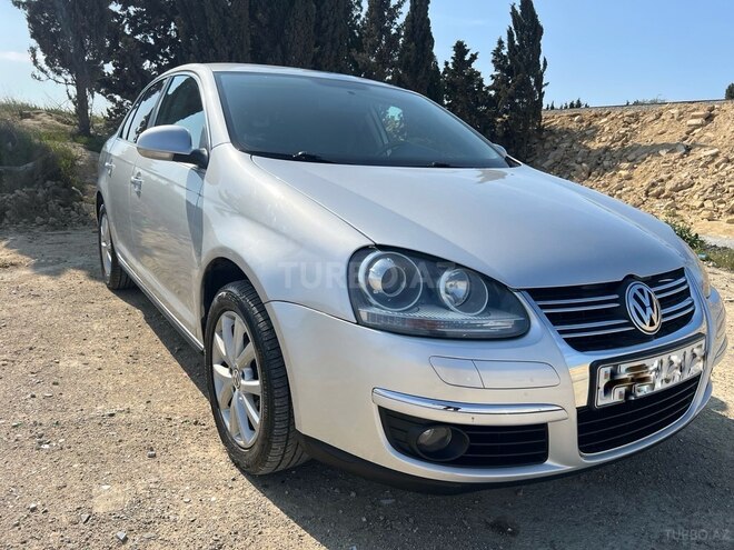 Volkswagen Jetta-8
