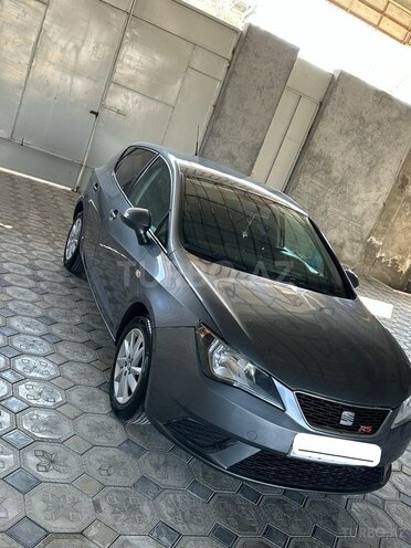 SEAT Ibiza-2
