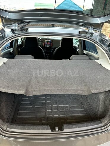 SEAT Ibiza-12