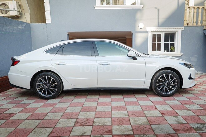 Hyundai Sonata 2022, 20,600 km - 2.0 л - Bakı