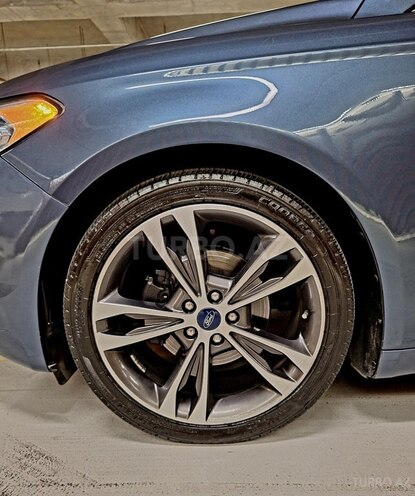Ford Fusion (North America) 2020, 123,071 km - 2.0 l - Gəncə
