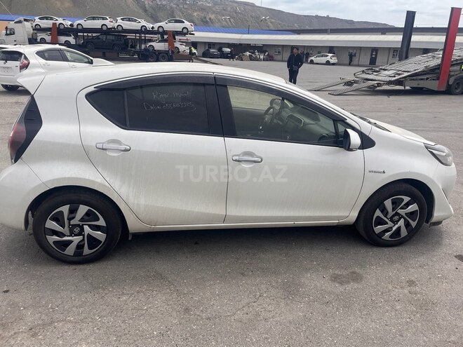 Toyota Aqua 2019, 75,000 km - 1.5 л - Bakı