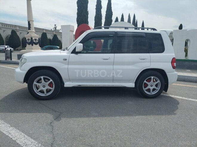 Mitsubishi Pajero io 2003, 235,433 km - 2.0 л - Gəncə