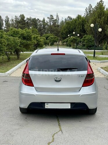 Hyundai i30 2011, 225,000 km - 1.4 l - Şirvan