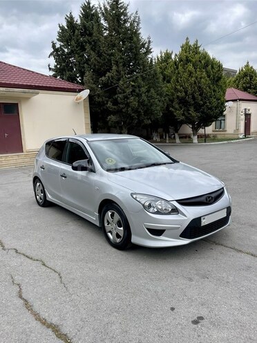 Hyundai i30 2011, 225,000 km - 1.4 l - Şirvan