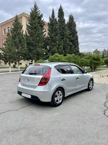 Hyundai i30 2011, 225,000 km - 1.4 l - Şirvan