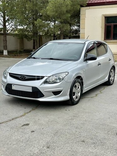 Hyundai i30 2011, 225,000 km - 1.4 l - Şirvan