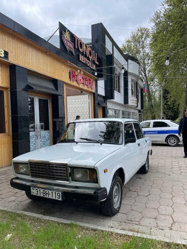 LADA (VAZ) 2107 2003, 55,000 km - 1.6 l - İsmayıllı
