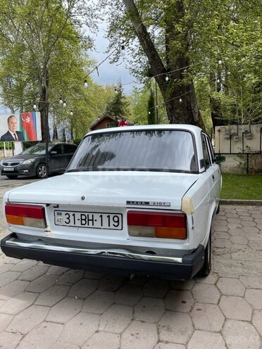 LADA (VAZ) 2107 2003, 55,000 km - 1.6 l - İsmayıllı