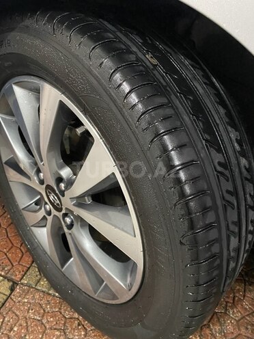 Hyundai Accent 2015, 233,800 km - 1.6 л - Bakı