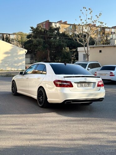 Mercedes E 200 2010, 147,000 km - 1.8 l - Bakı