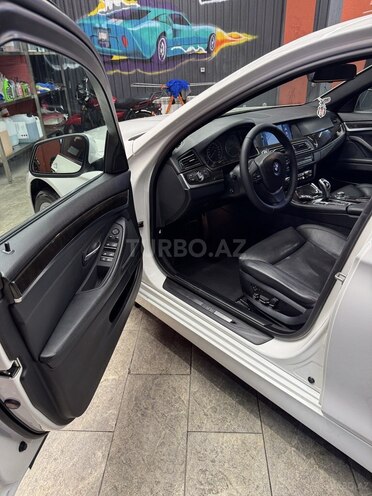 BMW 535 2010, 253,600 km - 3.5 l - Bakı