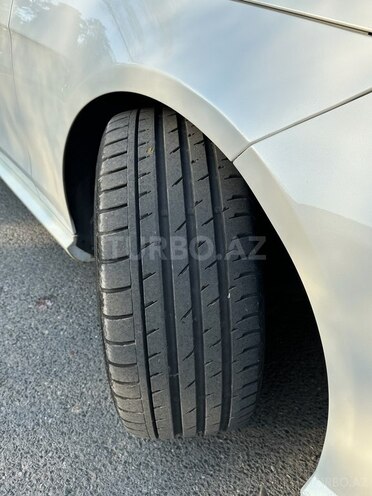 Mercedes E 200 2010, 147,000 km - 1.8 l - Bakı