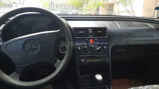Mercedes C 180 1998, 300,000 km - 1.8 l - Bakı
