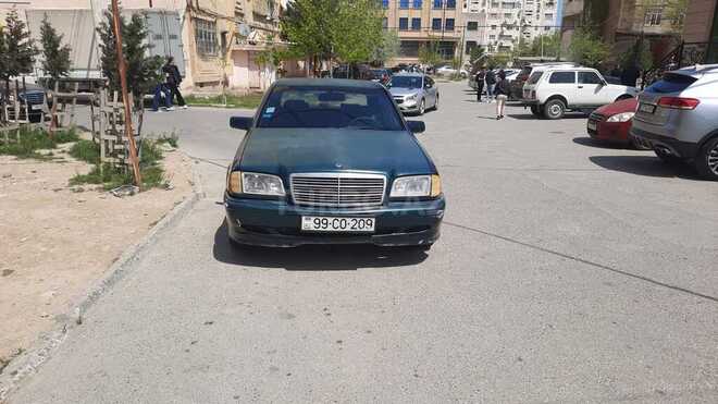 Mercedes C 180 1998, 300,000 km - 1.8 l - Bakı