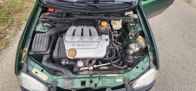 Opel Vita 1997, 95,000 km - 1.4 l - Sumqayıt