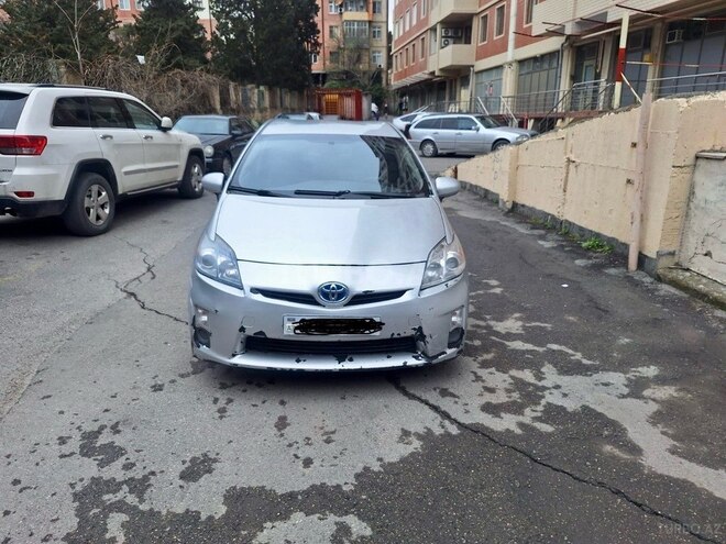 Toyota Prius 2010, 320,000 km - 1.8 l - Bakı