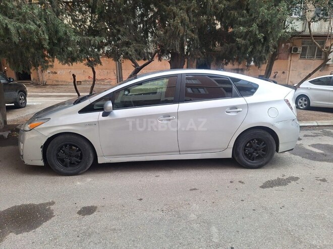 Toyota Prius 2010, 320,000 km - 1.8 l - Bakı