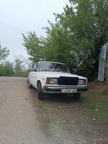 LADA (VAZ) 2107 1998, 98,000 km - 1.6 l - Quba