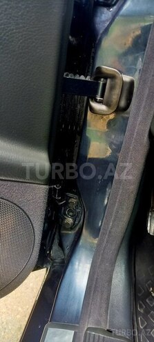 Mercedes E 240 1999, 451,000 km - 2.4 л - Qusar