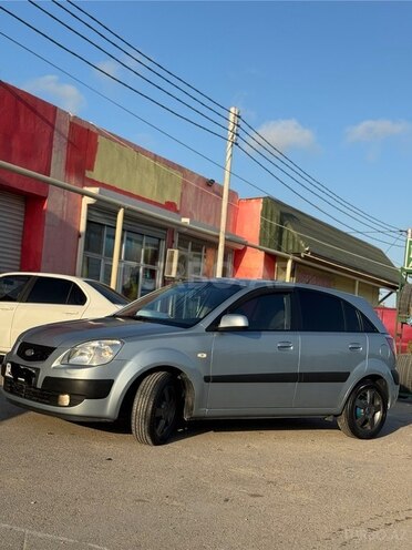 Kia Rio 2006, 260,000 km - 1.5 l - Bakı