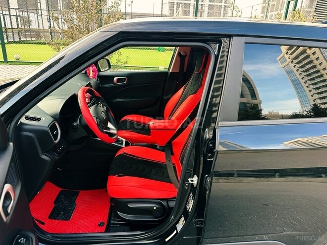 Hyundai Venue 2020, 99,779 km - 1.6 л - Bakı