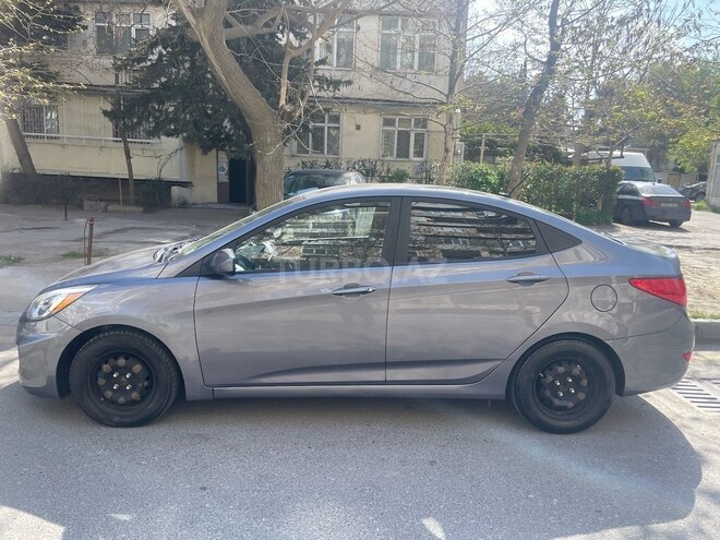 Hyundai Accent 2015, 266,398 km - 1.6 l - Bakı