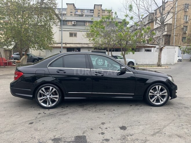 Mercedes C 250 2014, 208,000 km - 1.8 л - Bakı