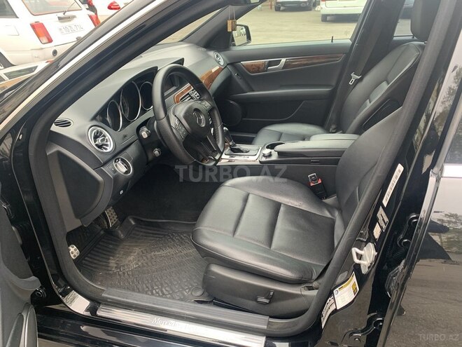 Mercedes C 250 2014, 208,000 km - 1.8 л - Bakı