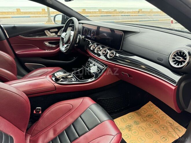 Mercedes CLS 450 4MATIC 2018, 131,300 km - 3.0 л - Bakı