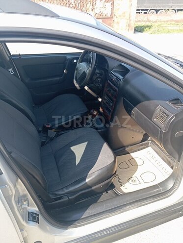 Opel Astra 2002, 280,000 km - 2.2 l - Sumqayıt