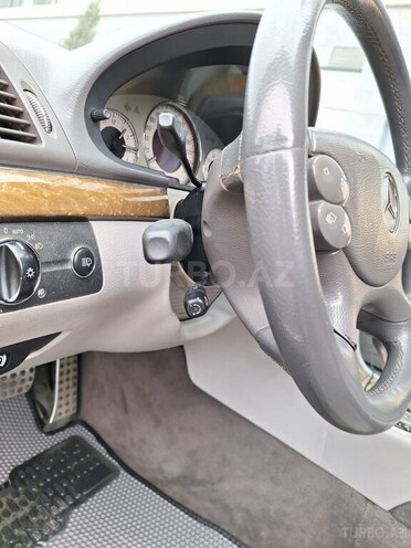 Mercedes E 350 4MATIC 2006, 348,500 km - 3.5 l - Bakı