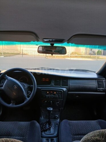 Opel Vectra 1997, 270,000 km - 1.6 l - Sumqayıt