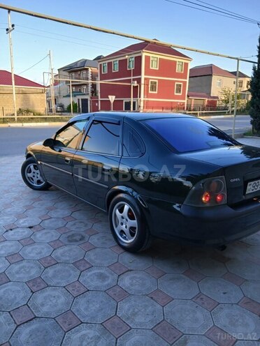 Opel Vectra 1997, 270,000 km - 1.6 l - Sumqayıt