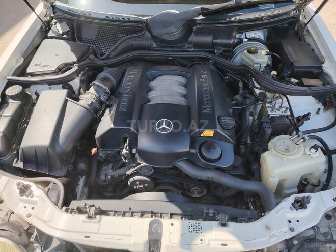 Mercedes E 320 2000, 308,000 km - 3.2 l - Bakı