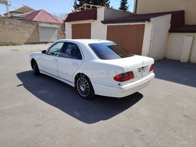 Mercedes E 320 2000, 308,000 km - 3.2 l - Bakı
