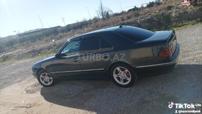 Mercedes E 220 d 2000, 600,000 km - 2.2 l - Bakı