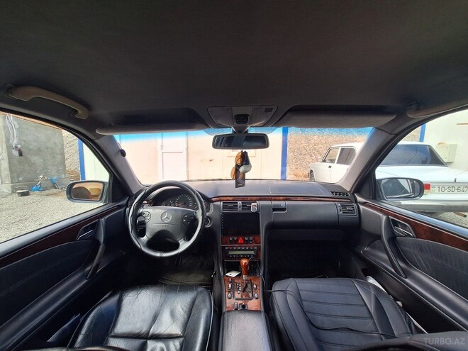 Mercedes E 220 d 2000, 600,000 km - 2.2 l - Bakı