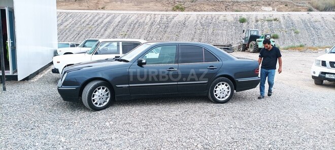 Mercedes E 220 d 2000, 600,000 km - 2.2 l - Bakı