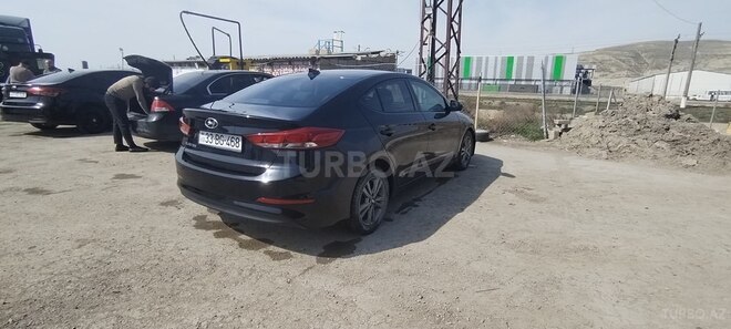 Hyundai Elantra 2017, 115,000 km - 2.0 l - Bakı