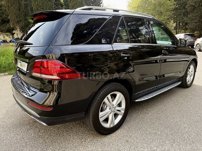 Mercedes GLE 300 4MATIC 2016, 295,000 km - 2.2 л - Bakı