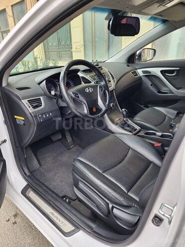 Hyundai Avante 2014, 184,000 km - 1.6 l - Bakı