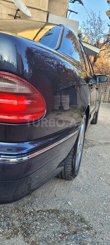Mercedes E 220 d 2000, 305,000 km - 2.2 l - Bakı