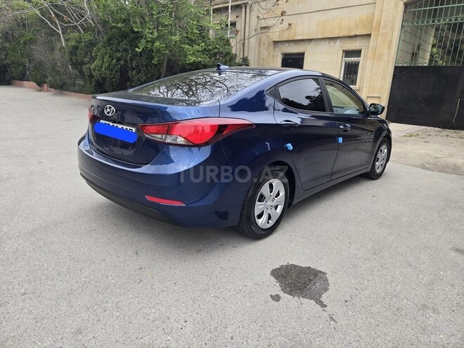 Hyundai Elantra 2015, 92,500 km - 1.8 л - Bakı